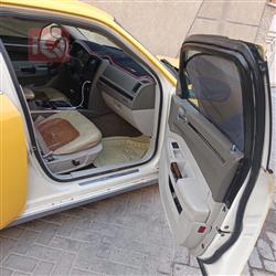 کرایسلەر 300